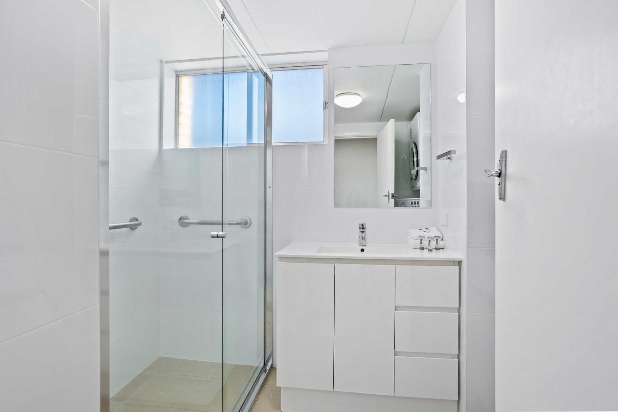 Ferienwohnung Goodwin Towers - Hosted By Burleigh Letting Gold Coast Exterior foto